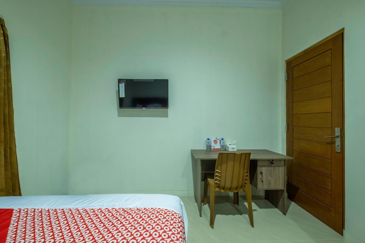 فندق Oyo 2259 Zleepy Ks Tubun تْشيريبون المظهر الخارجي الصورة