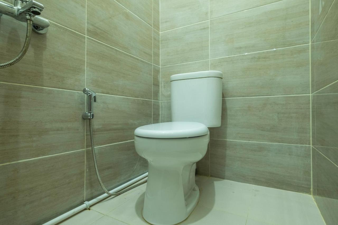فندق Oyo 2259 Zleepy Ks Tubun تْشيريبون المظهر الخارجي الصورة